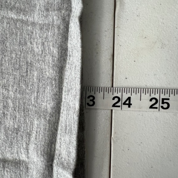 Champion Ladies Script Logo Graphic T-Shirt Heather Grey Short Sleeve Sz Medium - Picture 4 of 5